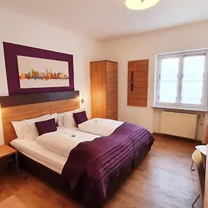 3* Hotel Hecht Garni